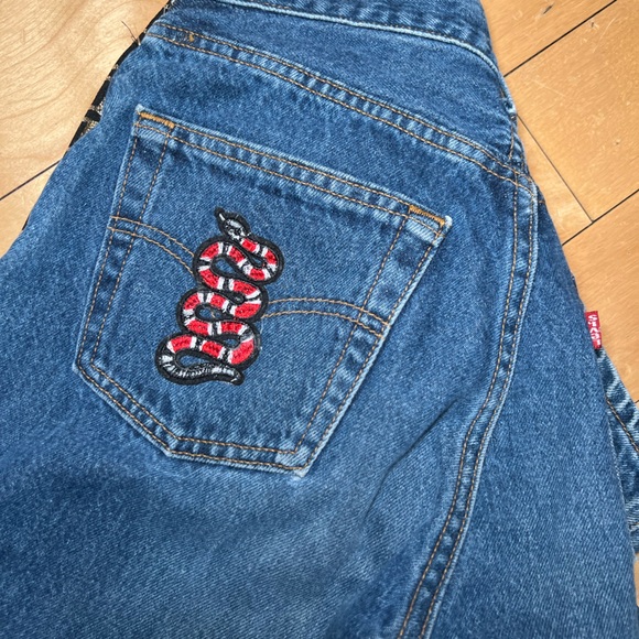 Vintage Levi 501 custom embroidered jeans - Picture 7 of 7